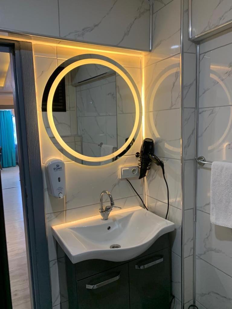 איסטמבול Sara Suit Hotel מראה חיצוני תמונה